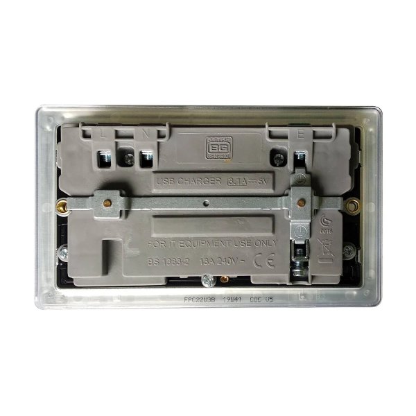 BG 平鋼光鉻2USB 3.1A雙位插座 (FPC22U3B) BG 平鋼光鉻2USB 3.1A雙位插座 (FPC22U3B)