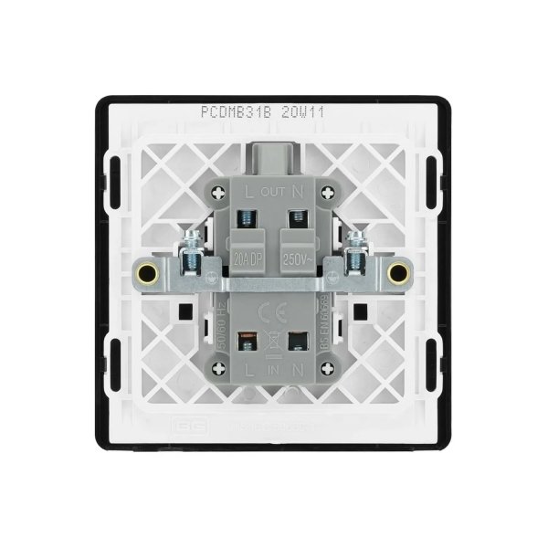 BG 啞黑膠面20A雙極(DP)燈曲開關 (PCDMB31B)