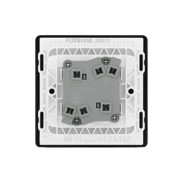 BG 啞黑膠面2鍵雙向20A開關 (PCDMB42WB)