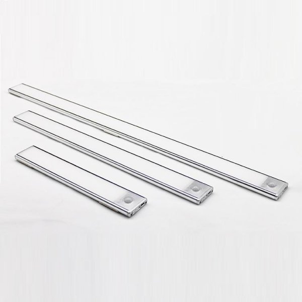 UKGPro - 超薄自動感應LED燈-12cm-機櫃適用 （型號: U-6110-23WH）