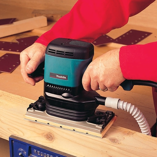 Makita 牧田 220V 平板軌道砂光機 9046 115mm (4-1/2")  磨機 打磨工具