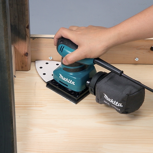 Makita 牧田 220V 平板砂光機 BO4565 112mm (4-3/8")