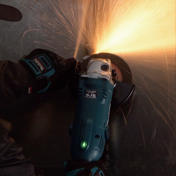 Makita 牧田 220V 角向磨光機150mm(扳機開關) GA6021C 