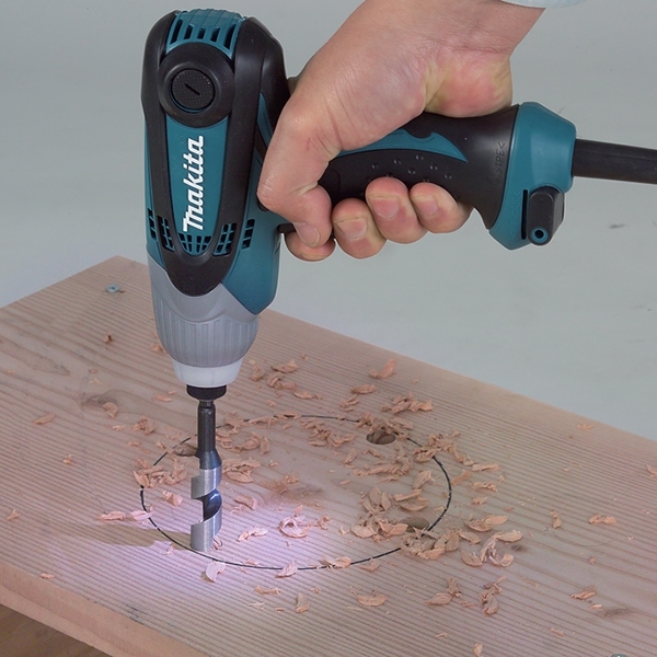 Makita 牧田 110V / 220V 衝擊起子機 TD0101F Makita 牧田 110V / 220V 衝擊起子機 TD0101F