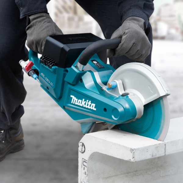 Makita 牧田 18VX2 充電式切斷機 DCE090Z 230 mm (9") (淨機)