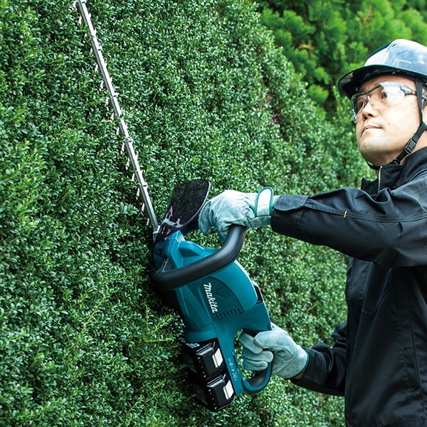 Makita 牧田 18V 充電式籬笆修剪機 DUH551Z 550mm (21-5/8") (淨機)