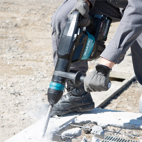 Makita 牧田 40Vmax 充電式電鎬 HM001GZ (淨機)